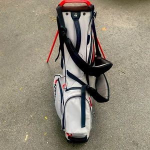 TaylorMade golf bag